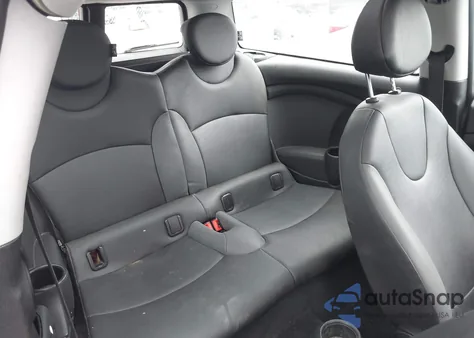 2009 Mini Cooper Clubman from USA, damaged, VIN WMWML335X9TX34560